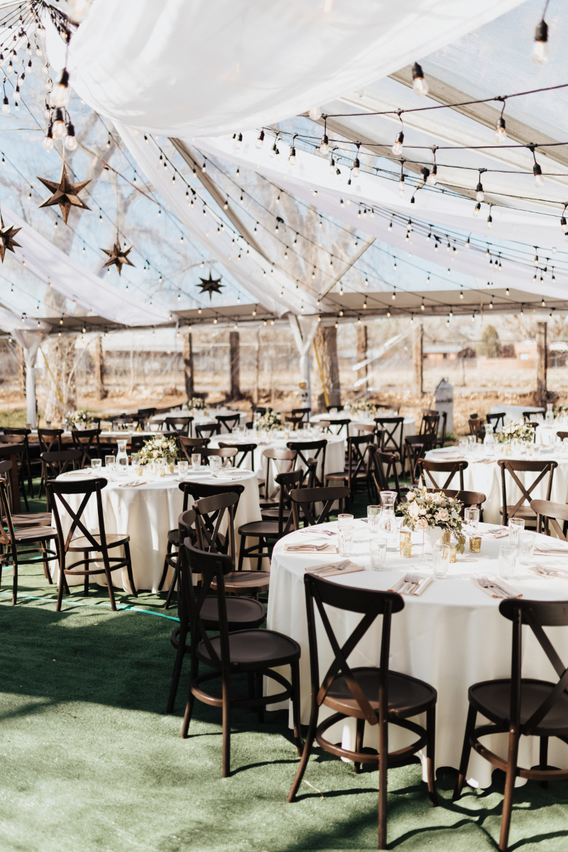 Albuquerque wedding planners use decorate a winery with wedding rentals to bring this couples vision to life.