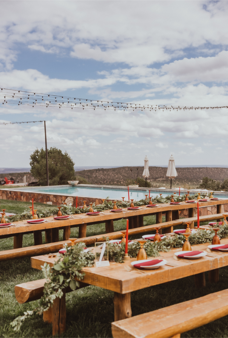 A New Mexico wedding venue decorated with Christmas wedding ideas.